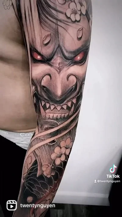 Twenty Nguyen tattoo 044