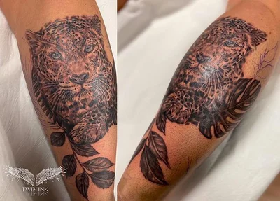 Kat Swann tattoo 022