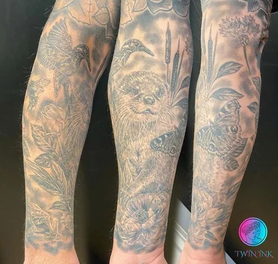 Kat Swann tattoo 039