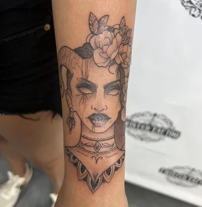 Twisted Tattoo tattoo 041