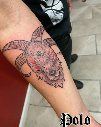Twisted Tattoo tattoo 050