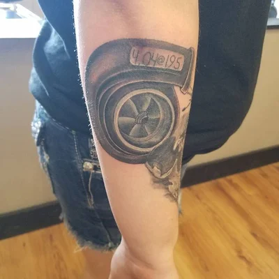 Mike Trent Jr tattoo 033
