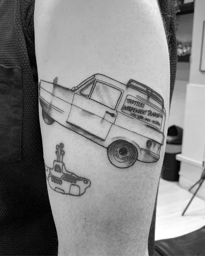 Kerri tattoo 034