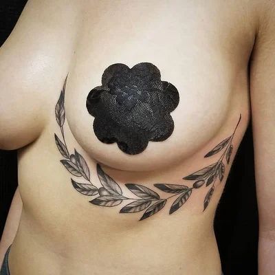 Robia Fleming tattoo 010