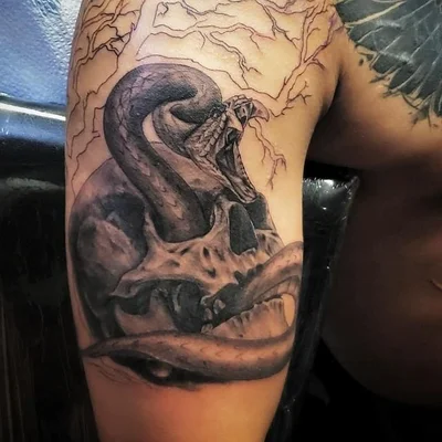 Robia Fleming tattoo 015