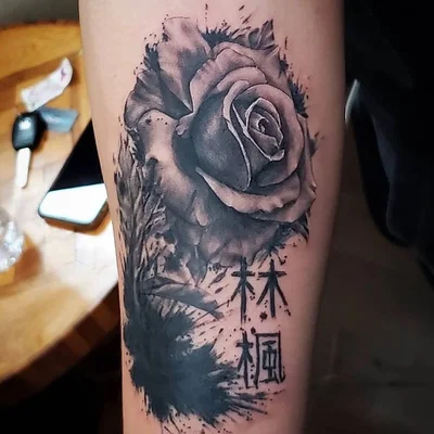 Robia Fleming tattoo 016