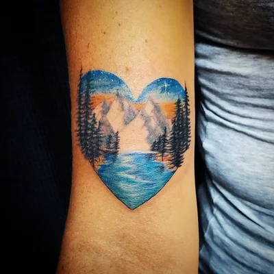 Robia Fleming tattoo 020