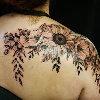 Robia Fleming tattoo 024