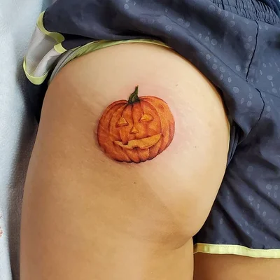 Robia Fleming tattoo 031