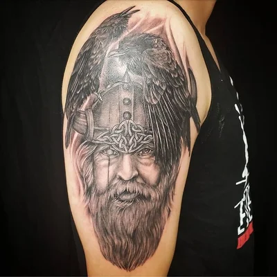 Robia Fleming tattoo 038