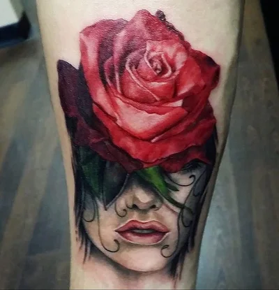 Robia Fleming tattoo 049