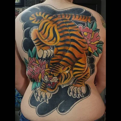 Tyler Nealeigh tattoo 014