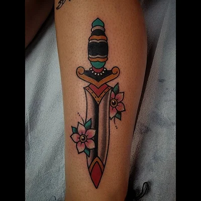 Tyler Nealeigh tattoo 037
