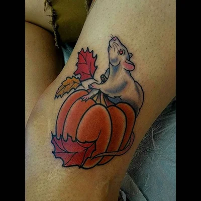 Tyler Nealeigh tattoo 038