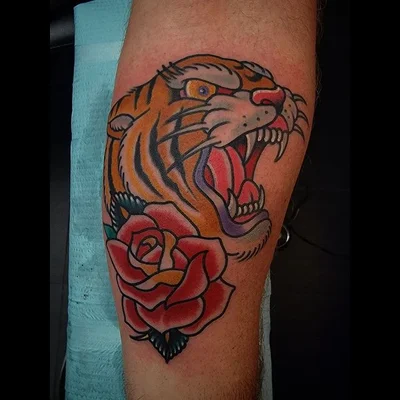 Tyler Nealeigh tattoo 047