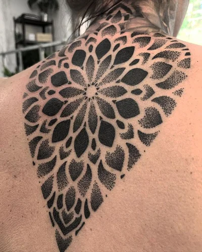 Tyler Hill tattoo 011