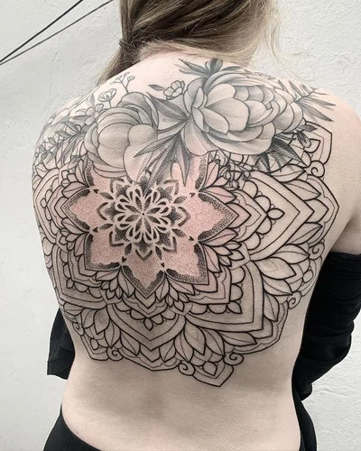 Tyler Hill tattoo 035