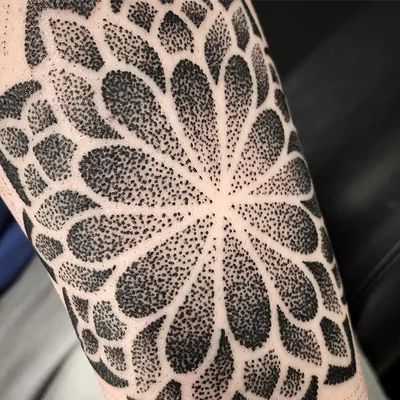 Tyler Hill tattoo 041