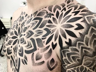Tyler Hill tattoo 049