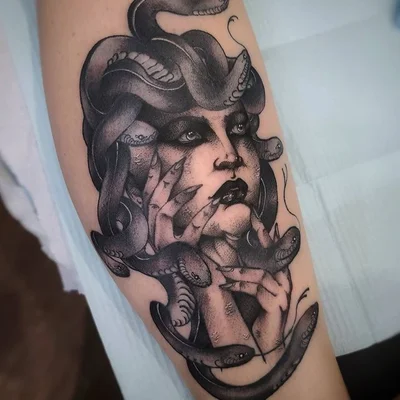 Tyler Mansey tattoo 040