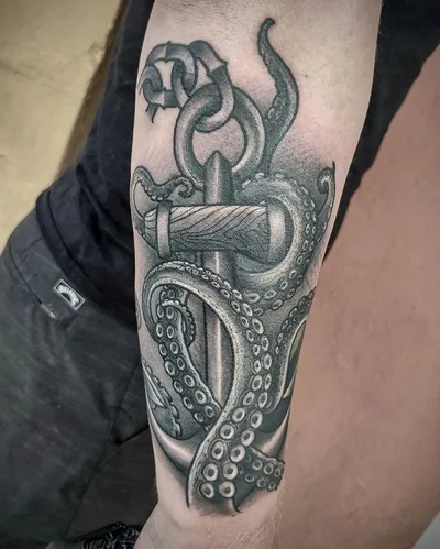 Tyler Shaquille Grady tattoo 031