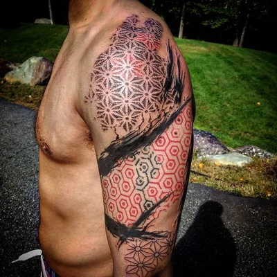 Uberderek tattoo 030