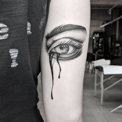 Loveless Tattoo tattoo 008
