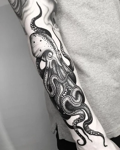 Loveless Tattoo tattoo 018