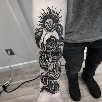 Loveless Tattoo tattoo 036