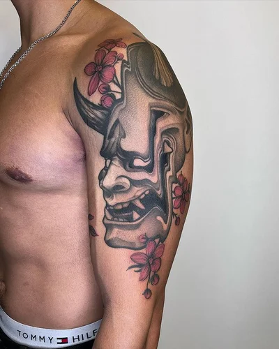 Loveless Tattoo tattoo 038