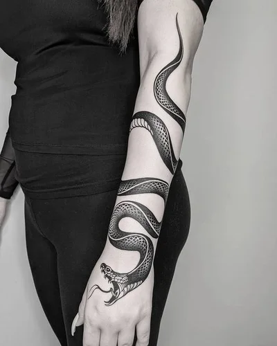 Loveless Tattoo tattoo 046