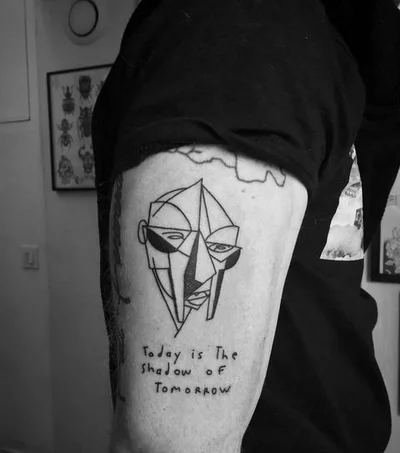 Nicolas Gumo tattoo 049