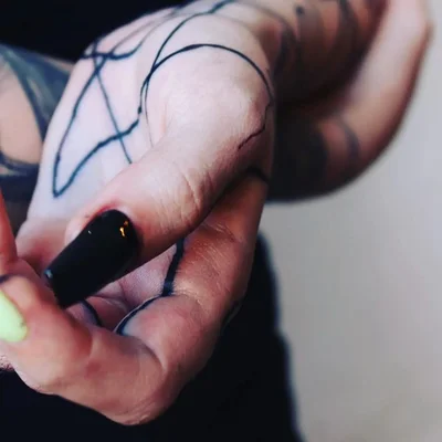 Ujin Good tattoo 012