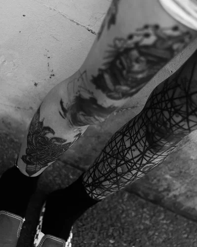 Ujin Good tattoo 019