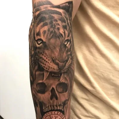 Ulysses tattoo 036