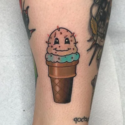 Umbrellaface tattoo 008
