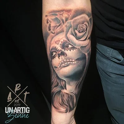 Benne and Chrissa tattoo 016