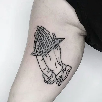 Mossy Fable tattoo 024
