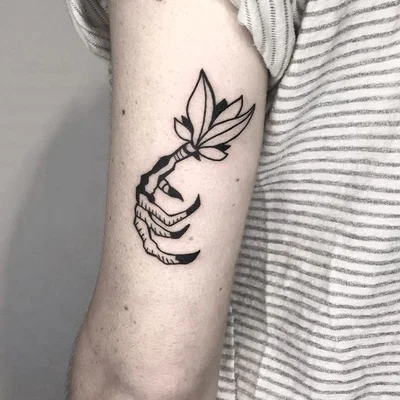 Mossy Fable tattoo 039