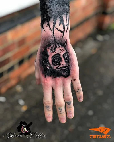 Unix Tattoo tattoo 042