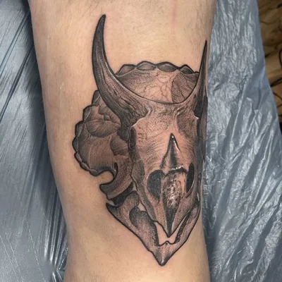 Luis Bruna tattoo 019