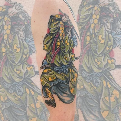 Amber Rainbow tattoo 043