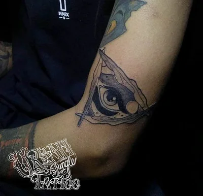 Urban Jungle Bali tattoo 013