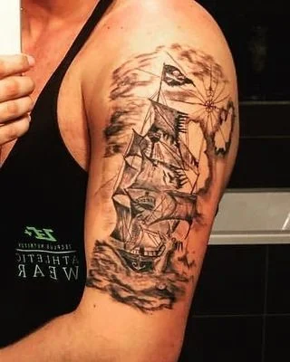 Roberto tattoo 049
