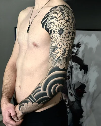 Uri Torras tattoo 007