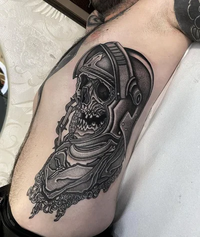 Uri Torras tattoo 037