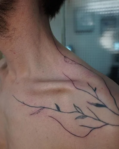Anna Ustrehova tattoo 008