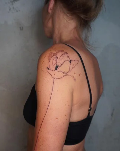 Anna Ustrehova tattoo 013