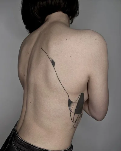 Anna Ustrehova tattoo 019