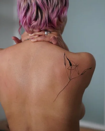 Anna Ustrehova tattoo 020